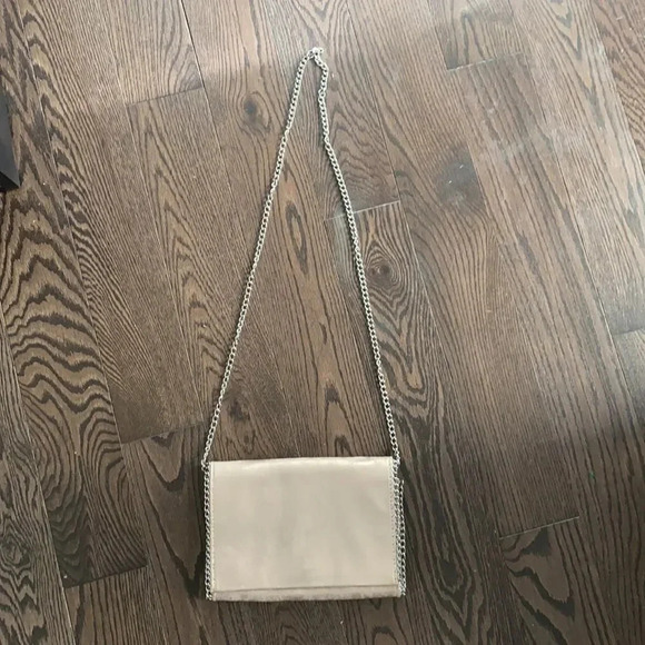 Chelsea28 Metallic Chain Trim Faux Leather Pink Silver Rose Crossbody Bag Clutch - Picture 14 of 16